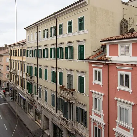 Center Mazzini Elegant Free Wifi Appartement Trieste